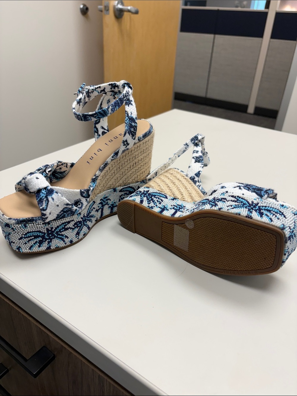 Gianni Bini White & Blue Floral Beaded Espadrille Wedge Sandals